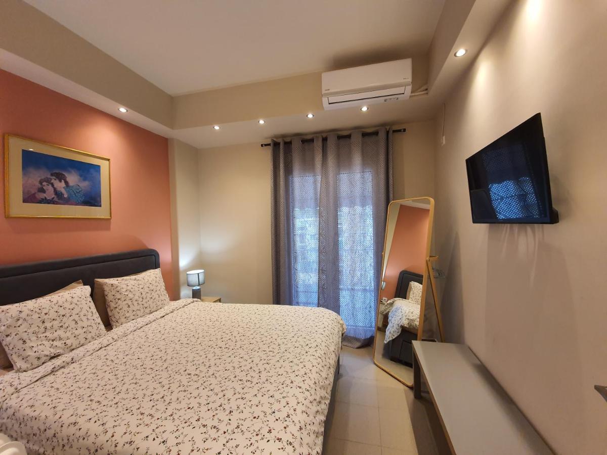아테네 Lukas-2 B/R Luxurious Flat With Veranda 아파트 외부 사진